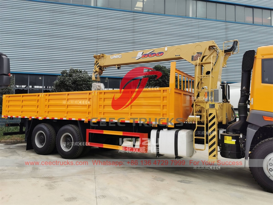 Brand new FAW 6×4 heavy duty crane truck UNIC crane V800