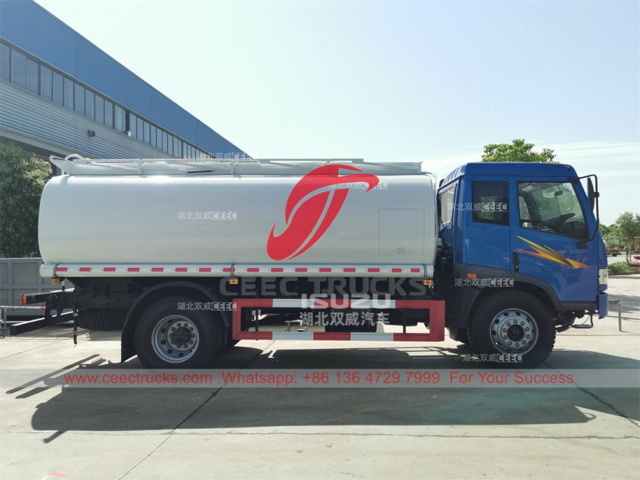 FAW 4×2 fuel tank truck 12000 liters fuel bowser at best price