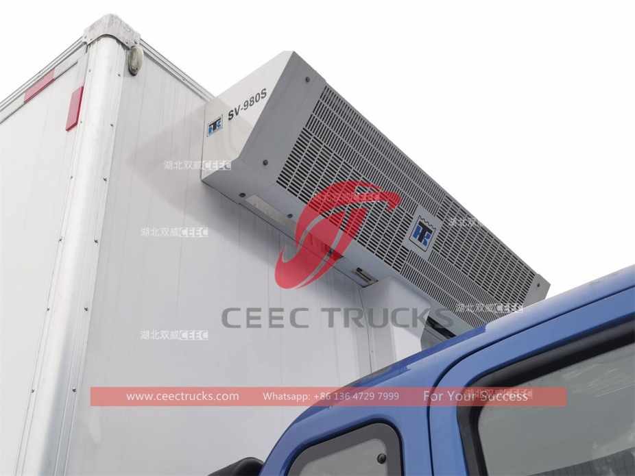 HOWO 6 wheeler Refrigerated Van Unit