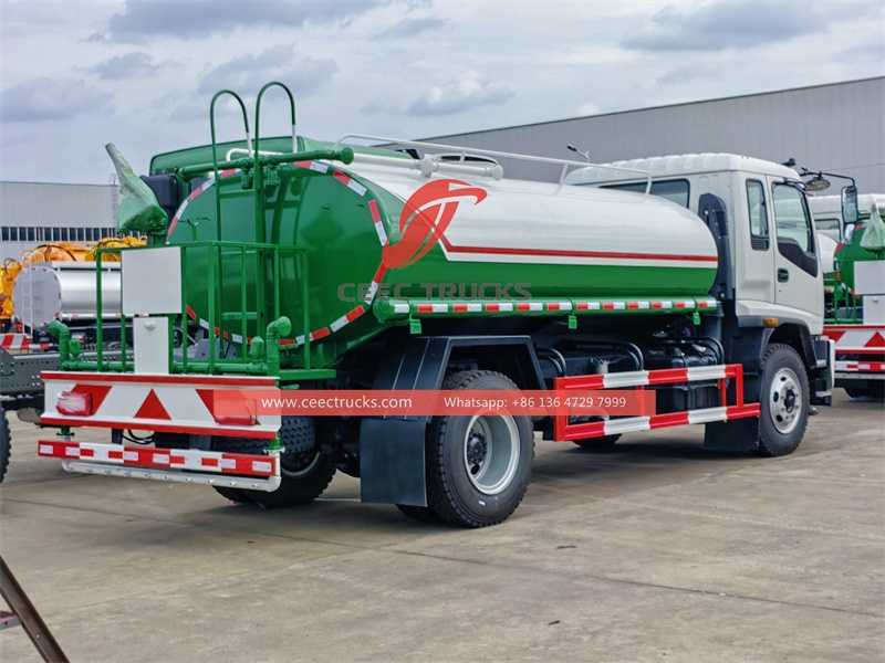 Camión cisterna de agua ISUZU FTR 12,000L a Vietnam