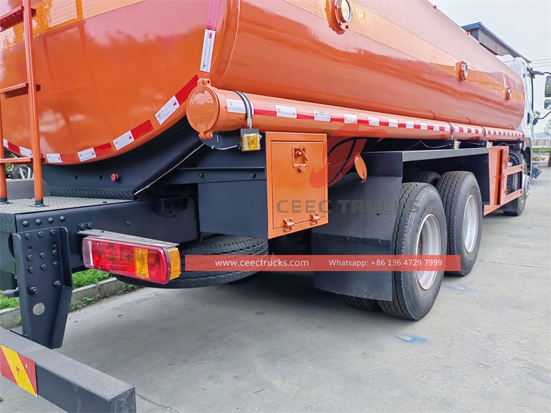 FAW 25CBM refuel truck