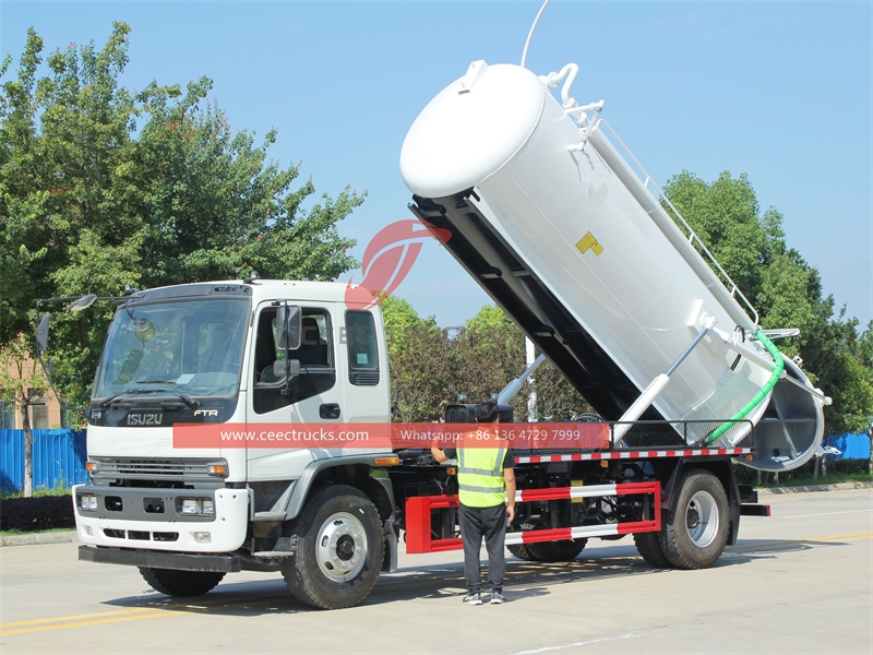 ISUZU FTR 6 wheeler vacuum suction truck made in China