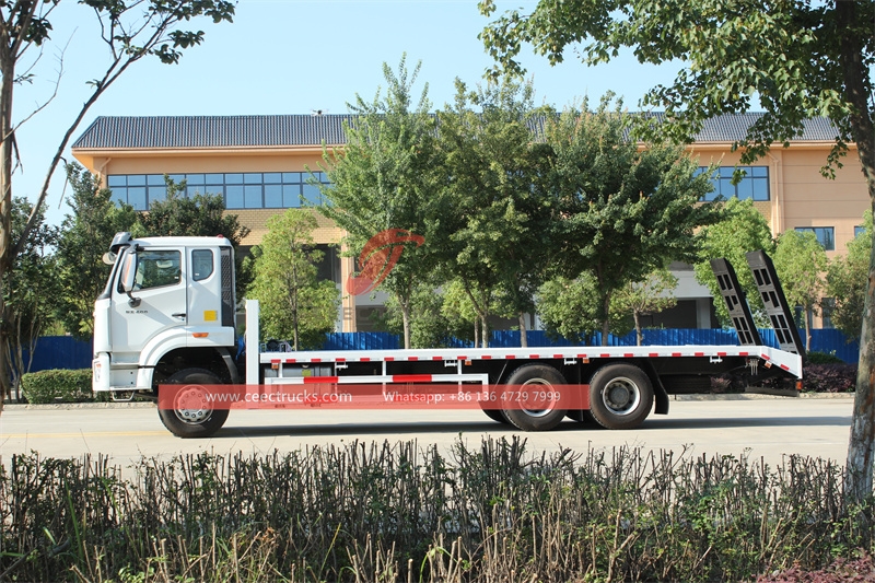 HOWO 400HP flatbed transport truck made in China