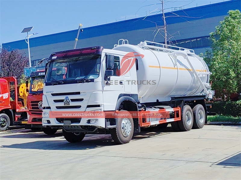 Sinotruk Heavy duty Vacuum Sewage Suction trucks with factory direct sale