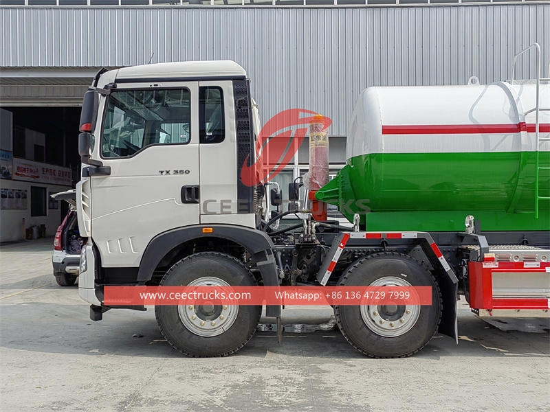 Howo 8x4 sewer vator truck with best price