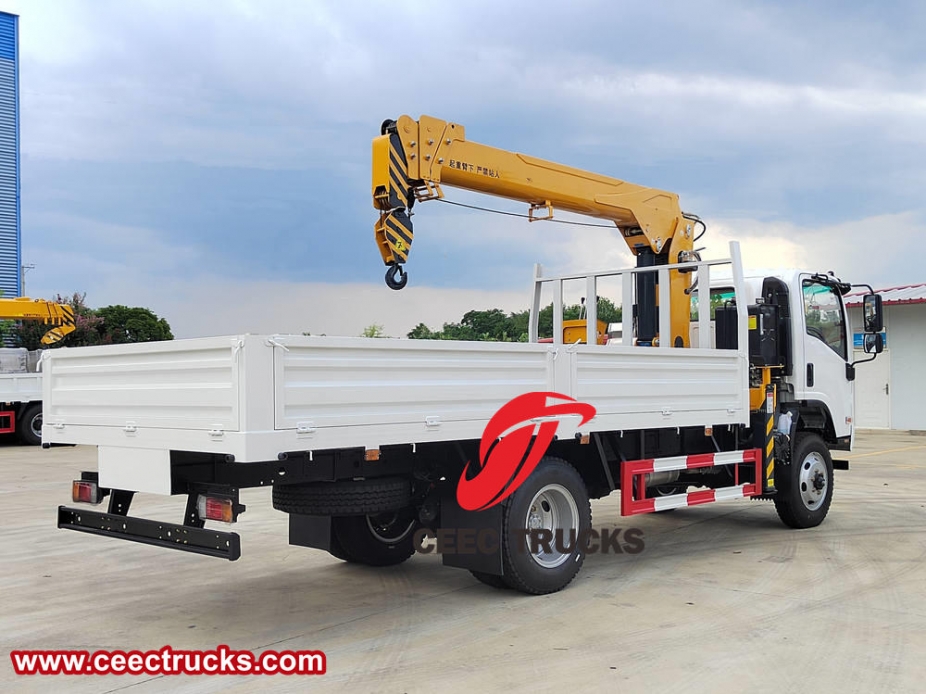 Camión grúa con pluma rígida Isuzu de 3 toneladas