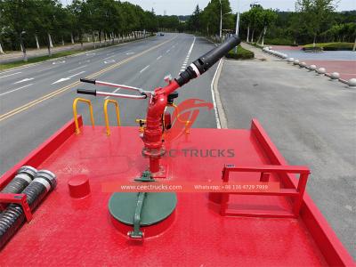 Isuzu  GIGA 4X dry powder fire fighting truck