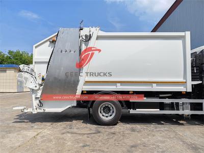 Isuzu GIGA FTR rear loader compactor truck