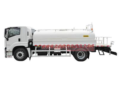 Isuzu GIGA lorry water tank